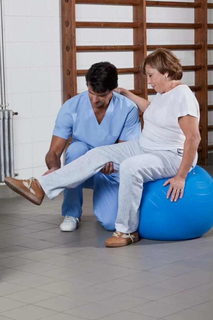 physica therapist at chiropractic office
